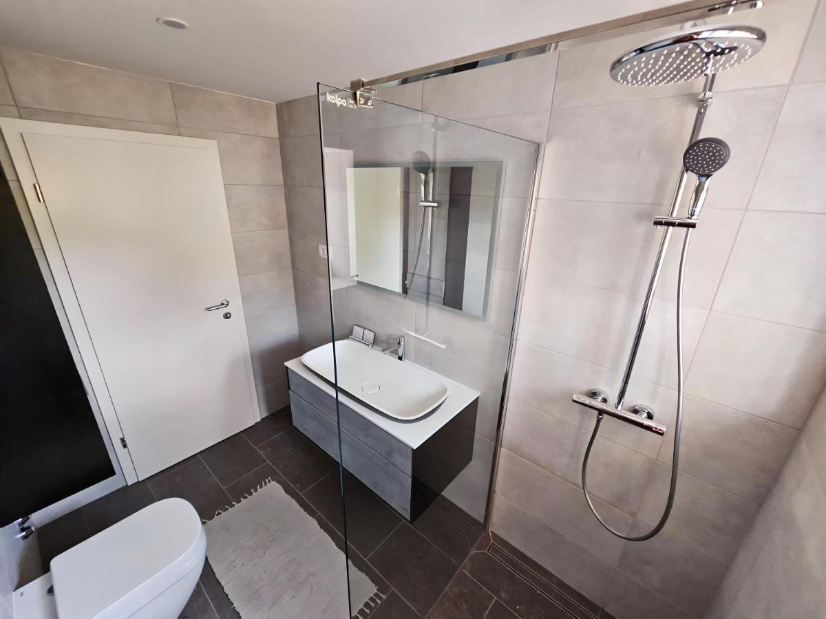Charming Bella Hideout - Adults Only Apartment Jesenice Ngoại thất bức ảnh