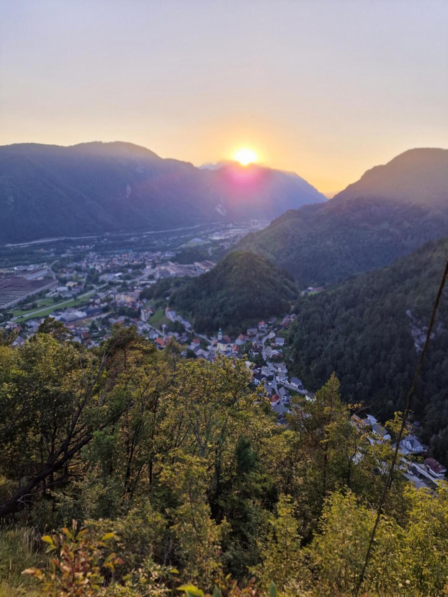 Charming Bella Hideout - Adults Only Apartment Jesenice Ngoại thất bức ảnh