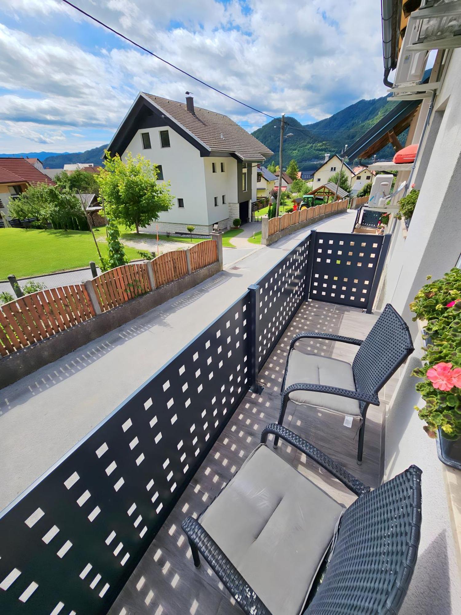 Charming Bella Hideout - Adults Only Apartment Jesenice Ngoại thất bức ảnh